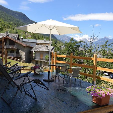 Chambres D'Hotes La Moraine Enchantee Gressan Exterior photo