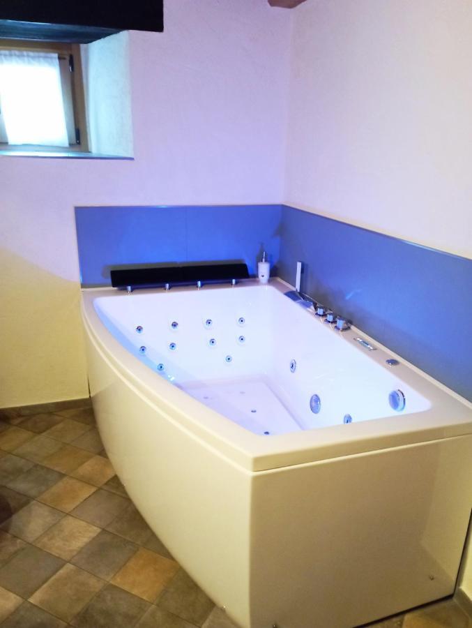 Chambres D'Hotes La Moraine Enchantee Gressan Exterior photo