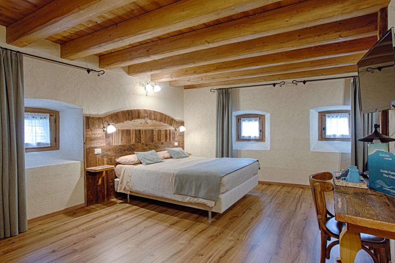 Chambres D'Hotes La Moraine Enchantee Gressan Exterior photo
