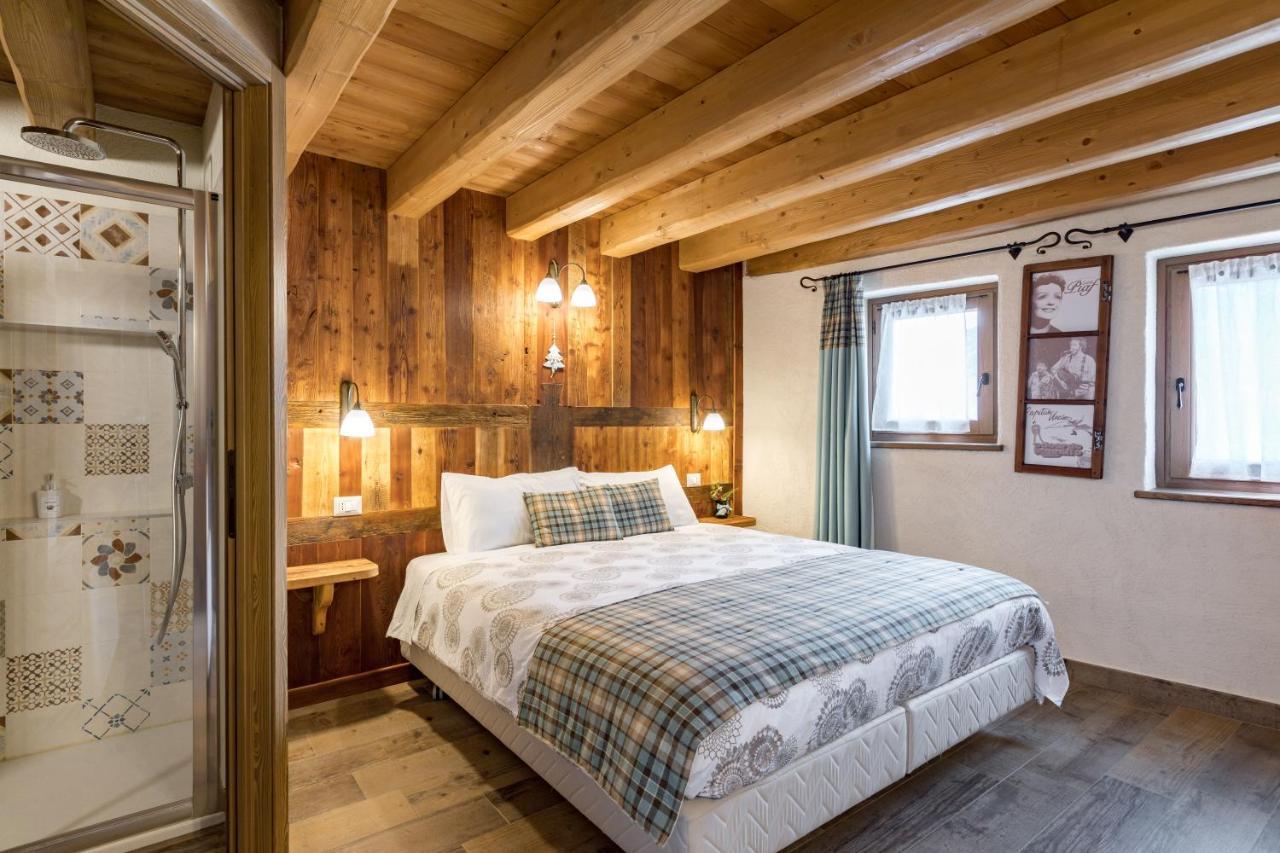 Chambres D'Hotes La Moraine Enchantee Gressan Exterior photo