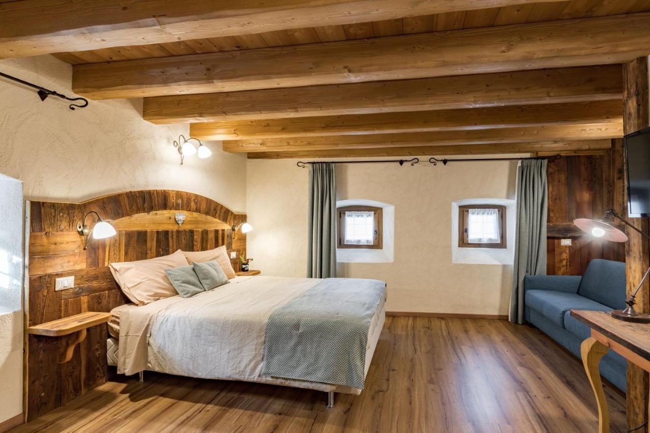Chambres D'Hotes La Moraine Enchantee Gressan Exterior photo