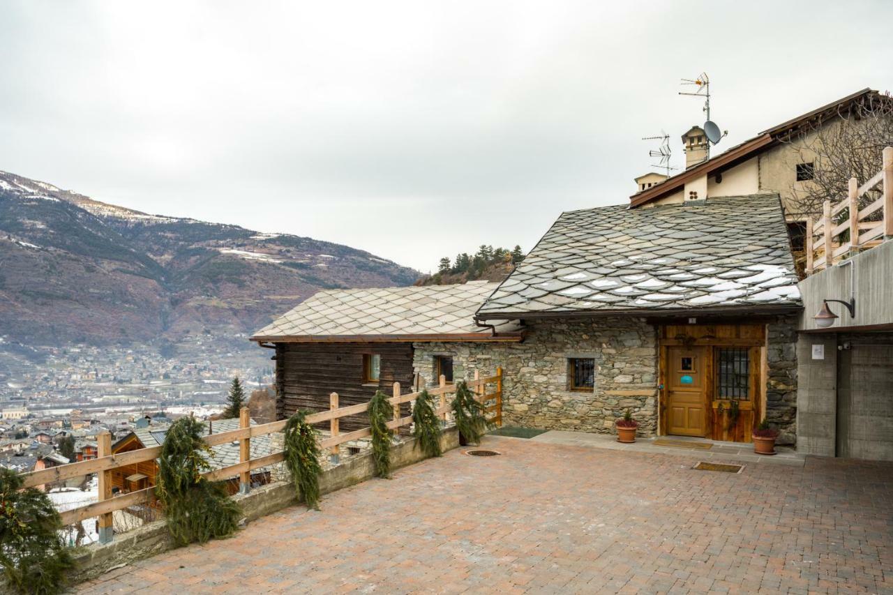 Chambres D'Hotes La Moraine Enchantee Gressan Exterior photo