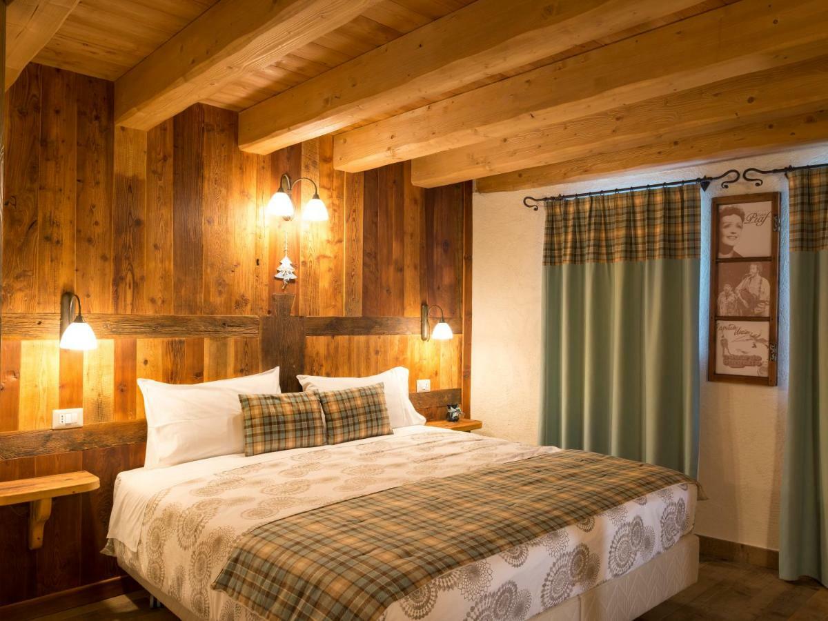 Chambres D'Hotes La Moraine Enchantee Gressan Exterior photo